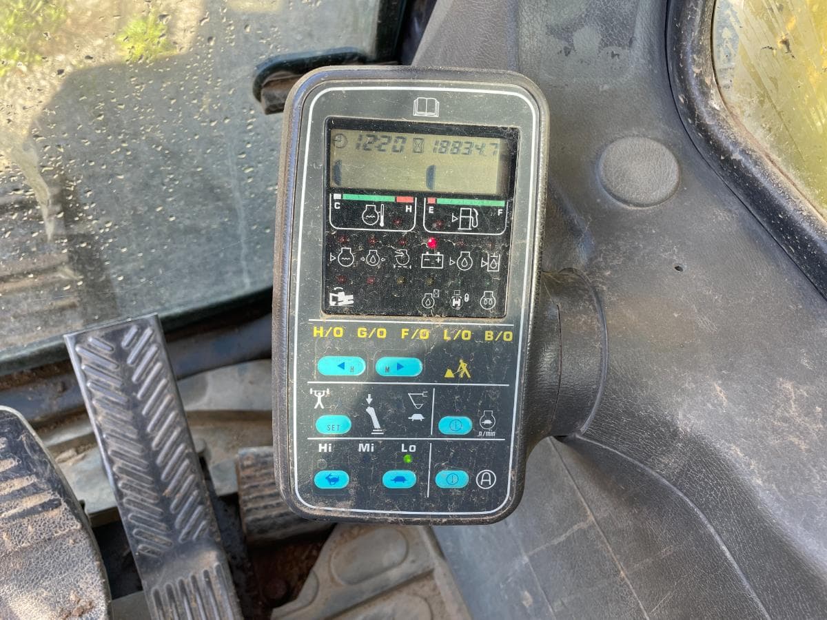 Escavadora Rastos Komatsu PC 240 LC-6K — imagen 6