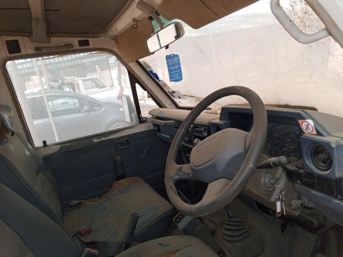 Toyota Land Cruiser · — imagen 8