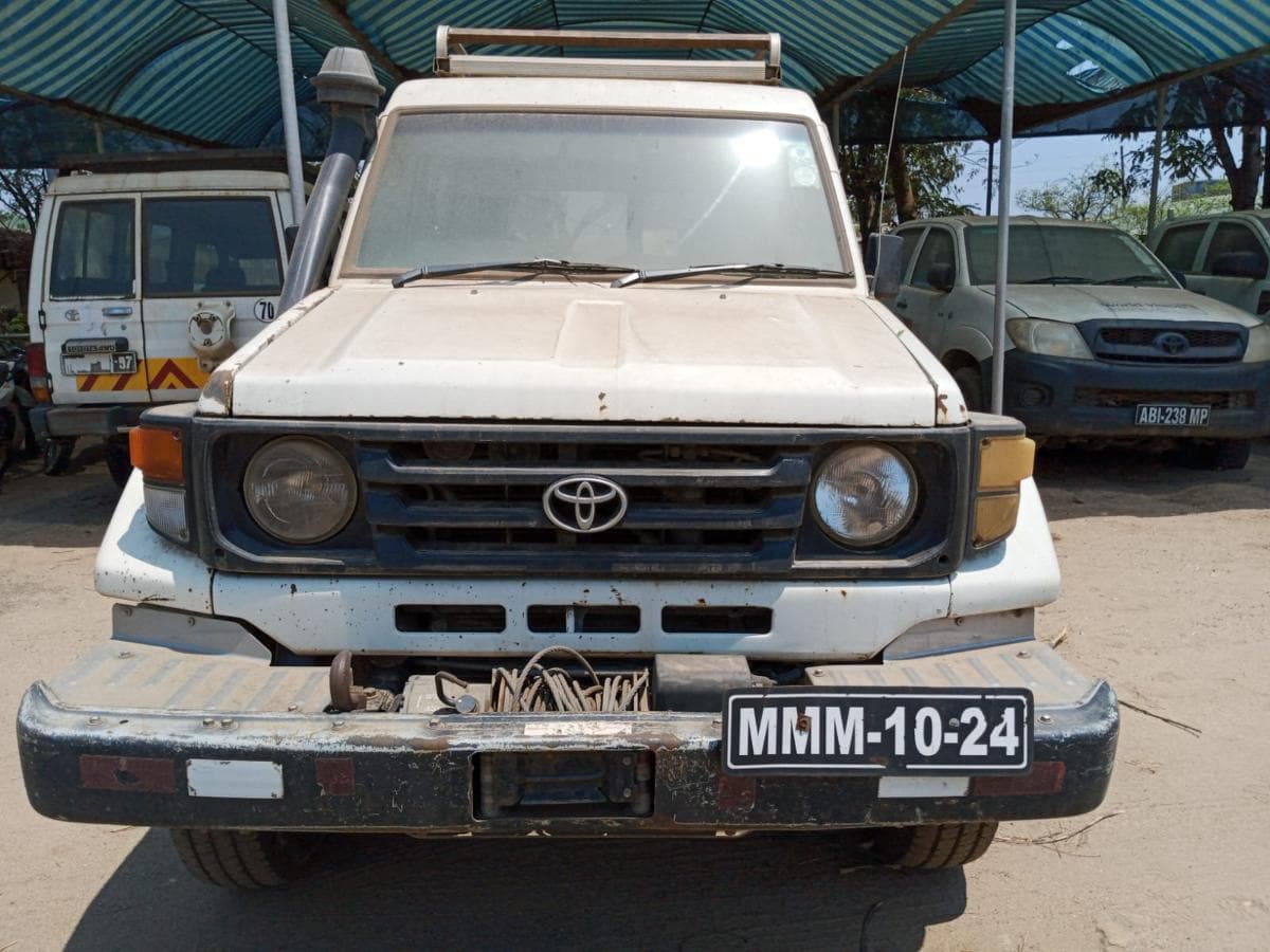 Toyota Land Cruiser · — imagem 6