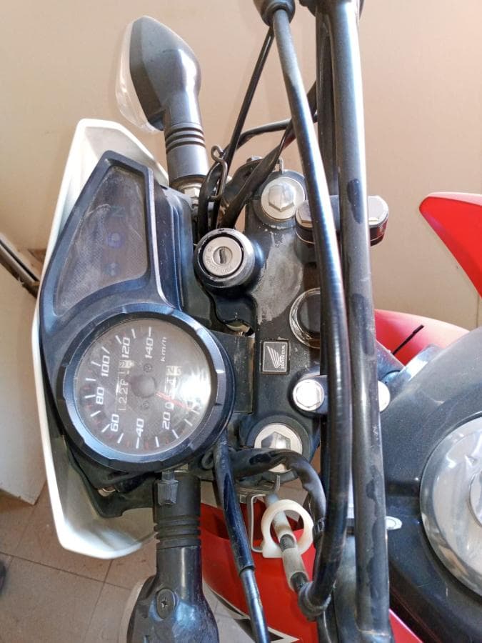 Honda XL125 · — imagem 7