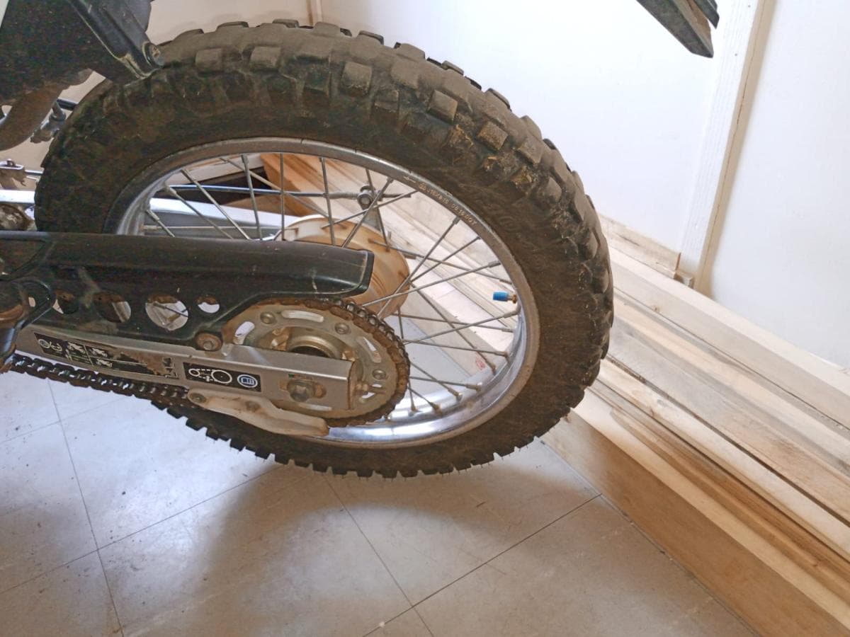 Honda XL125 · — imagem 9