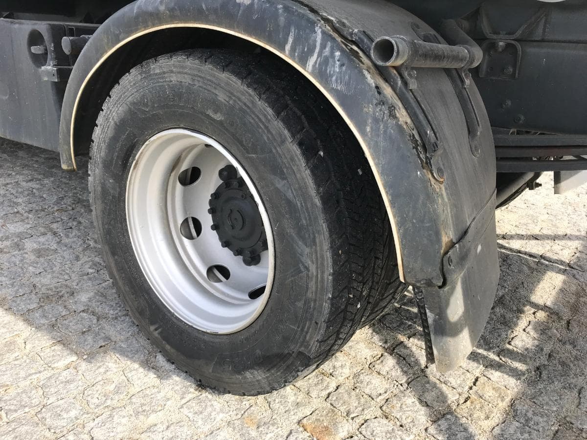 Renault 280DXI · Grua Fassi — imagen 20