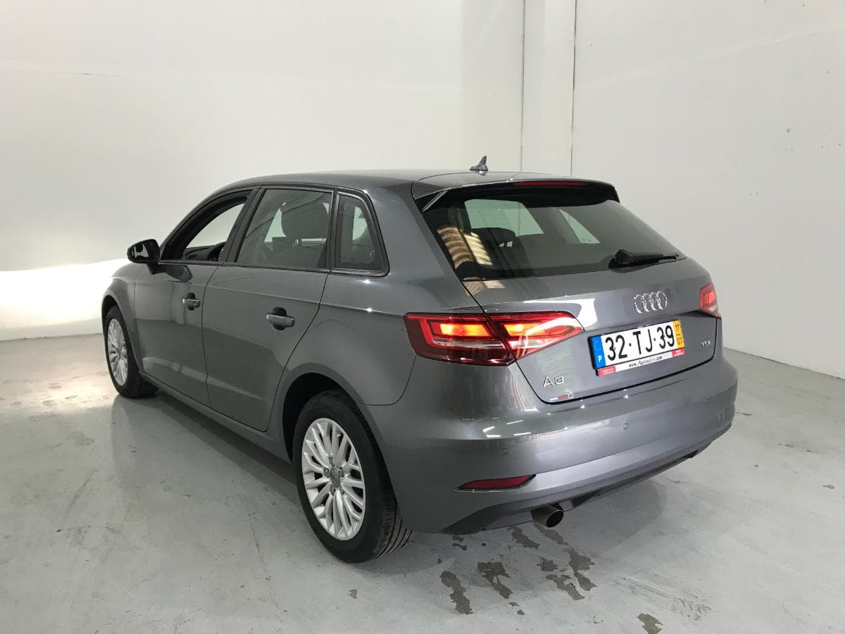Audi A3 1.6TDI · Ano 2017 — image 4