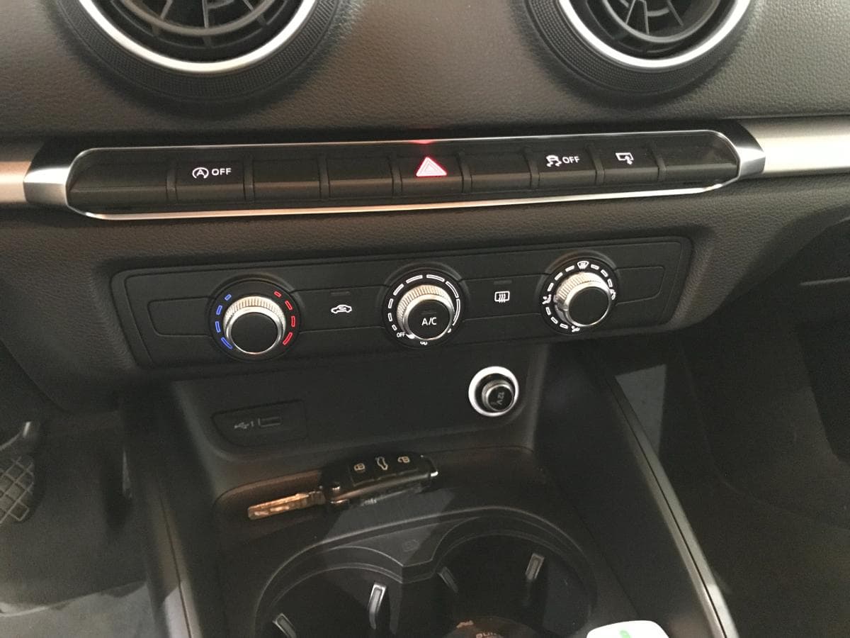Audi A3 1.6TDI · Ano 2017 — image 34