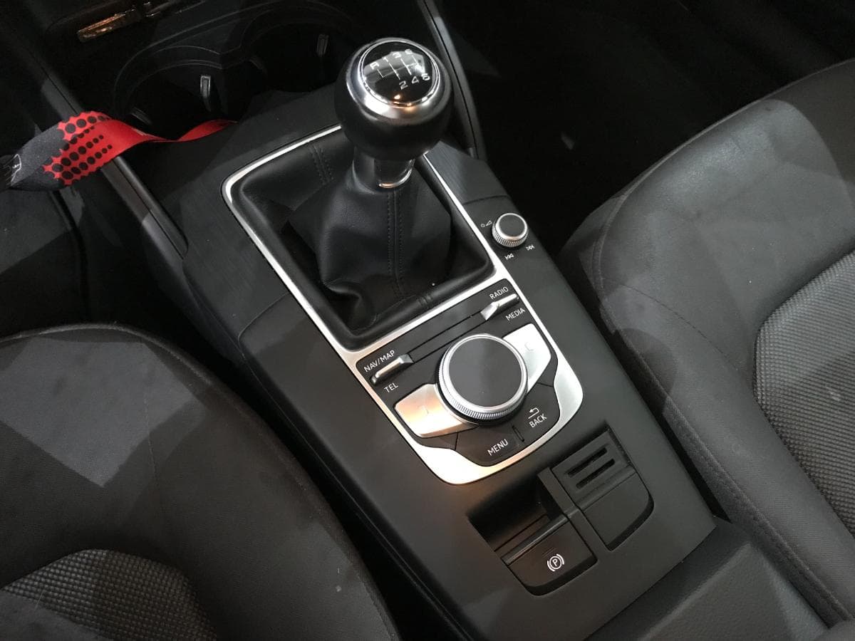Audi A3 1.6TDI · Ano 2017 — image 36