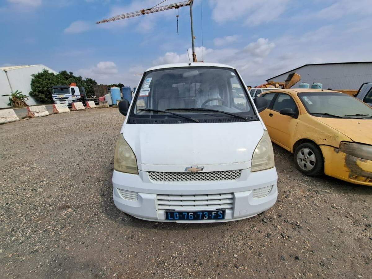 CHEVROLET N300 · Viana — image 3