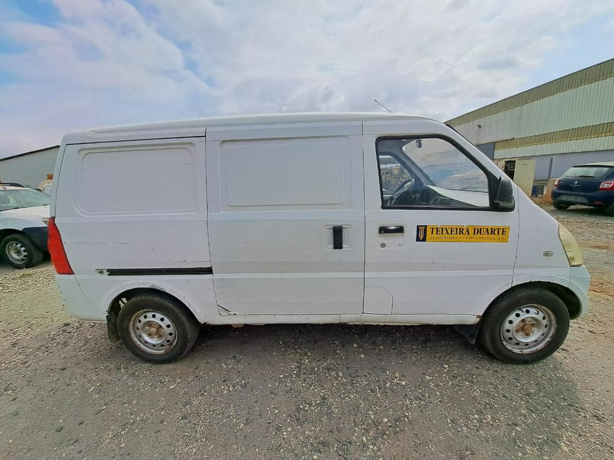 CHEVROLET N300 · Viana — image 6