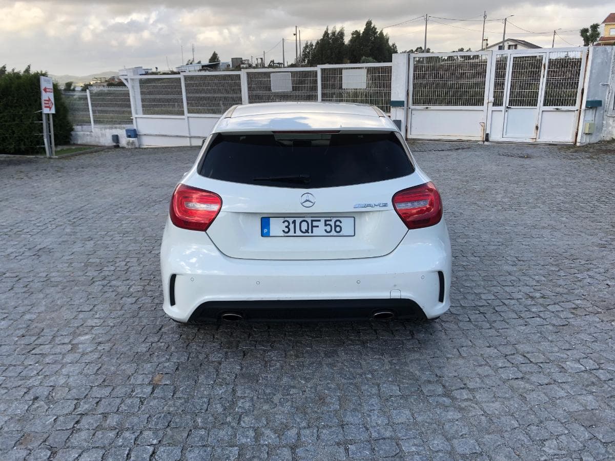 Mercedes-Benz A 180CDI · Ano 2015 — imagen 5