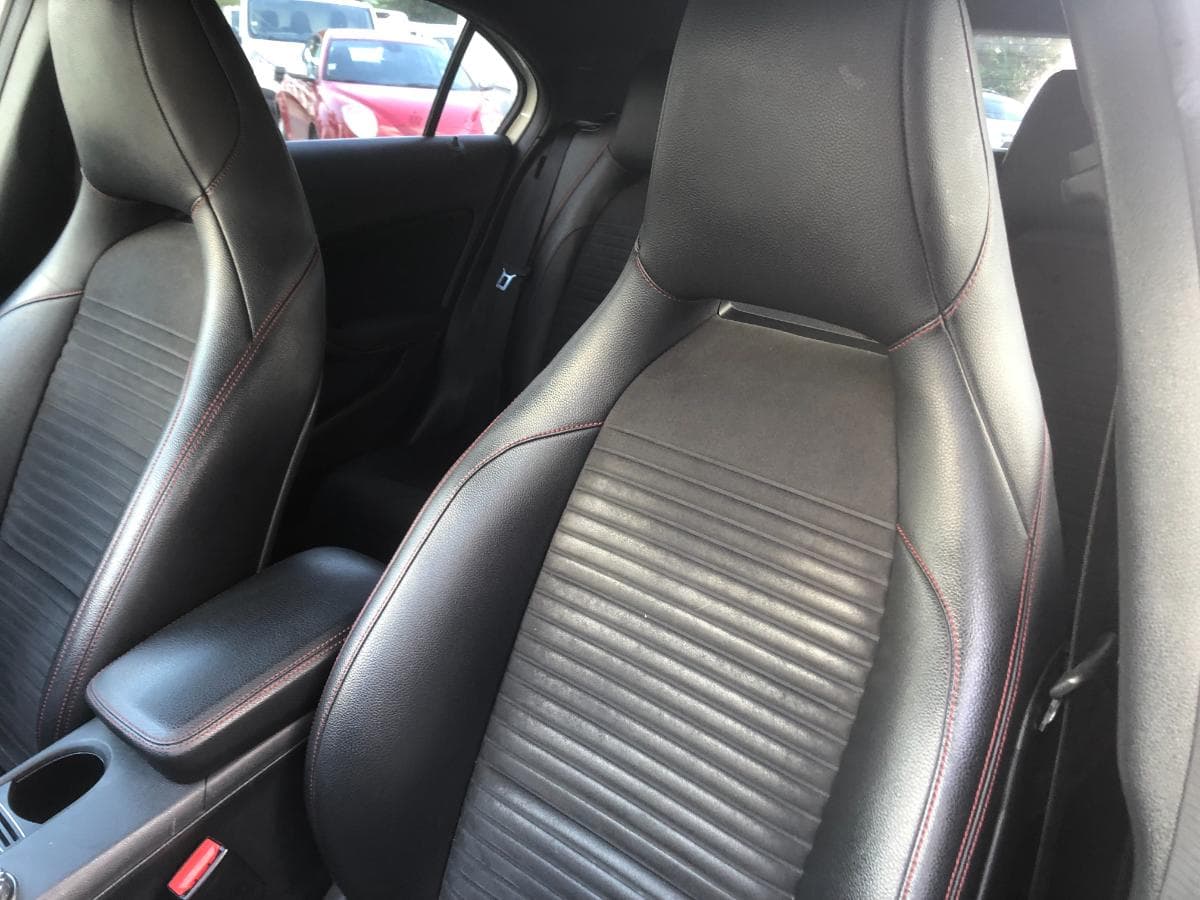 Mercedes-Benz A 180CDI · Ano 2015 — imagen 24