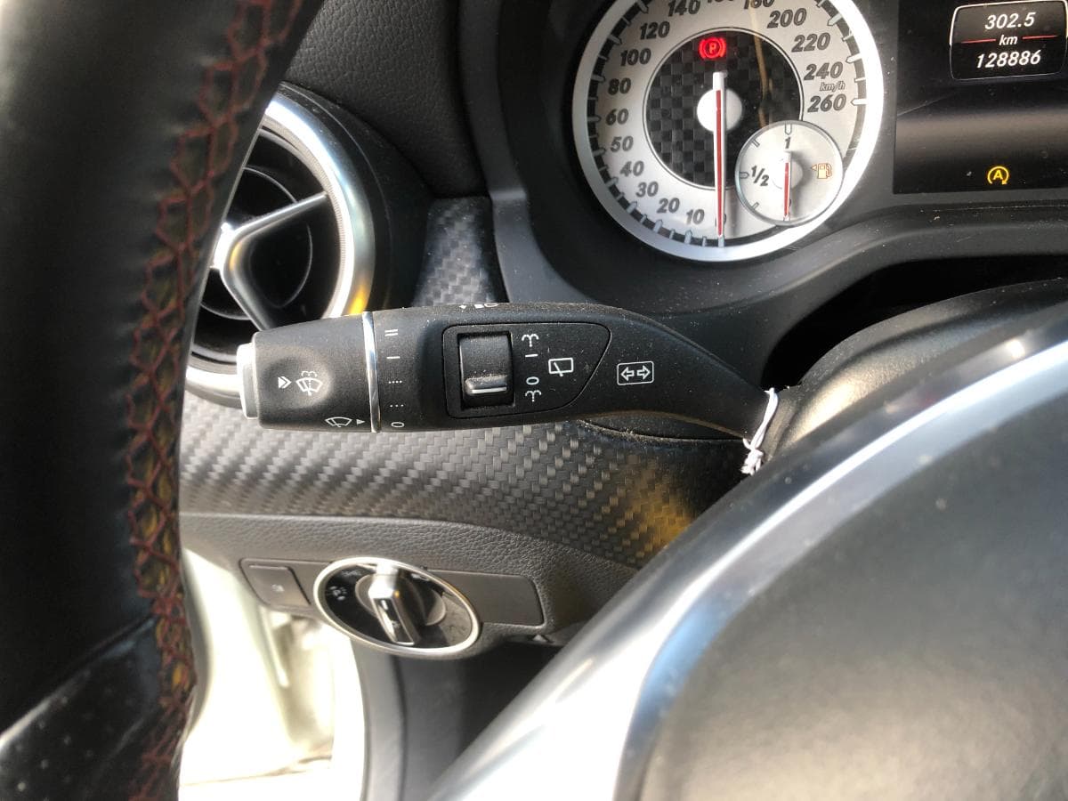 Mercedes-Benz A 180CDI · Ano 2015 — imagen 32