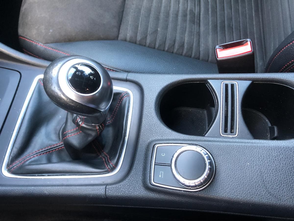 Mercedes-Benz A 180CDI · Ano 2015 — imagen 36