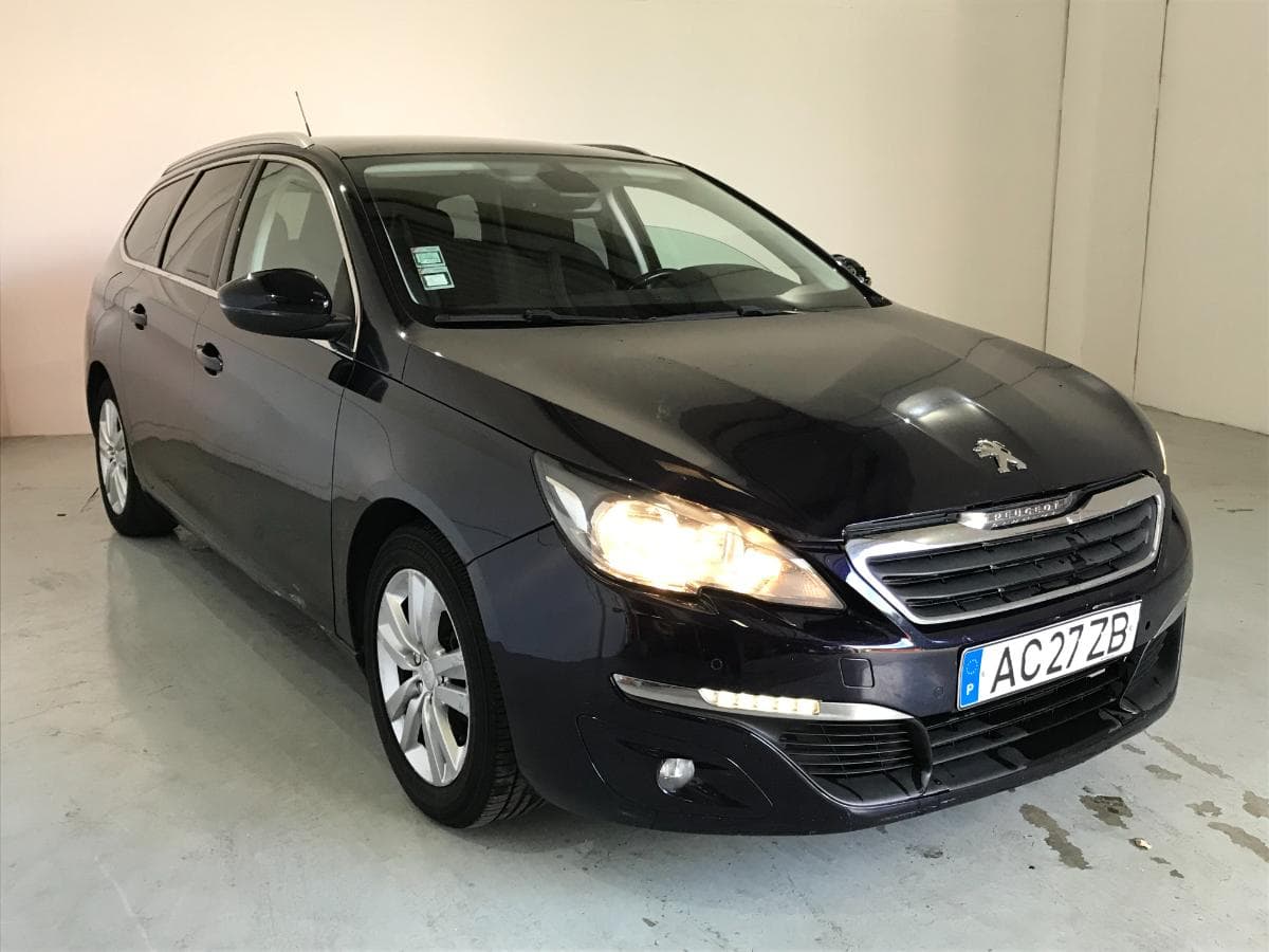 Peugeot 308 1.6 Blue HDI · Ano 2015 — imagem 2
