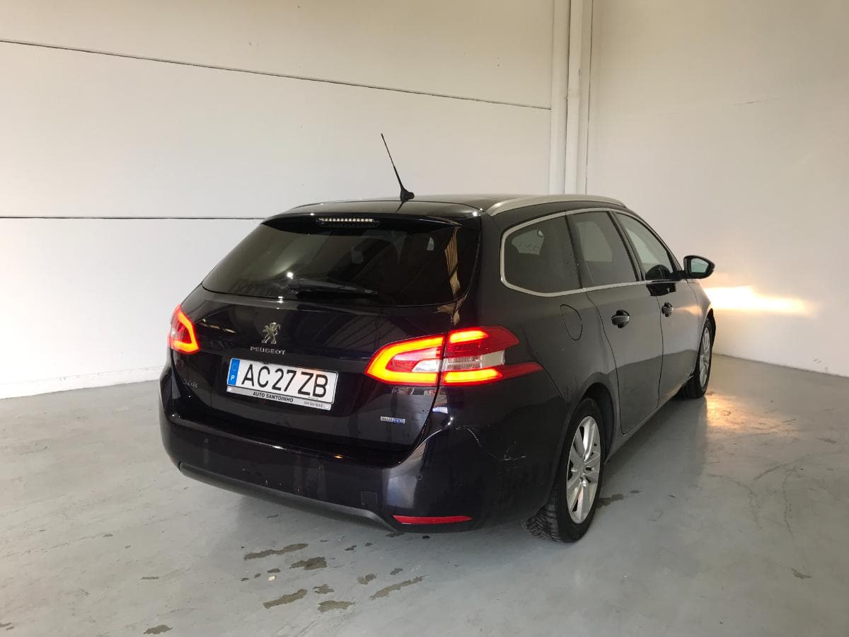 Peugeot 308 1.6 Blue HDI · Ano 2015 — imagem 6