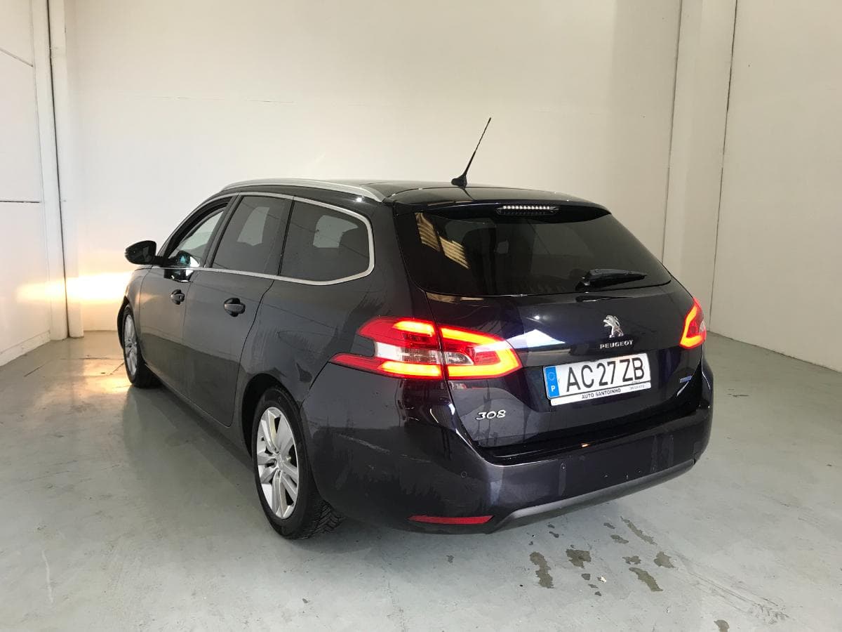 Peugeot 308 1.6 Blue HDI · Ano 2015 — imagem 7