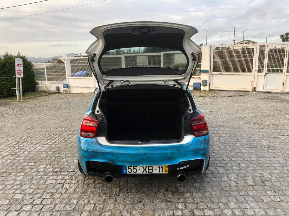 BMW 118D · Ano 2013 — imagem 9