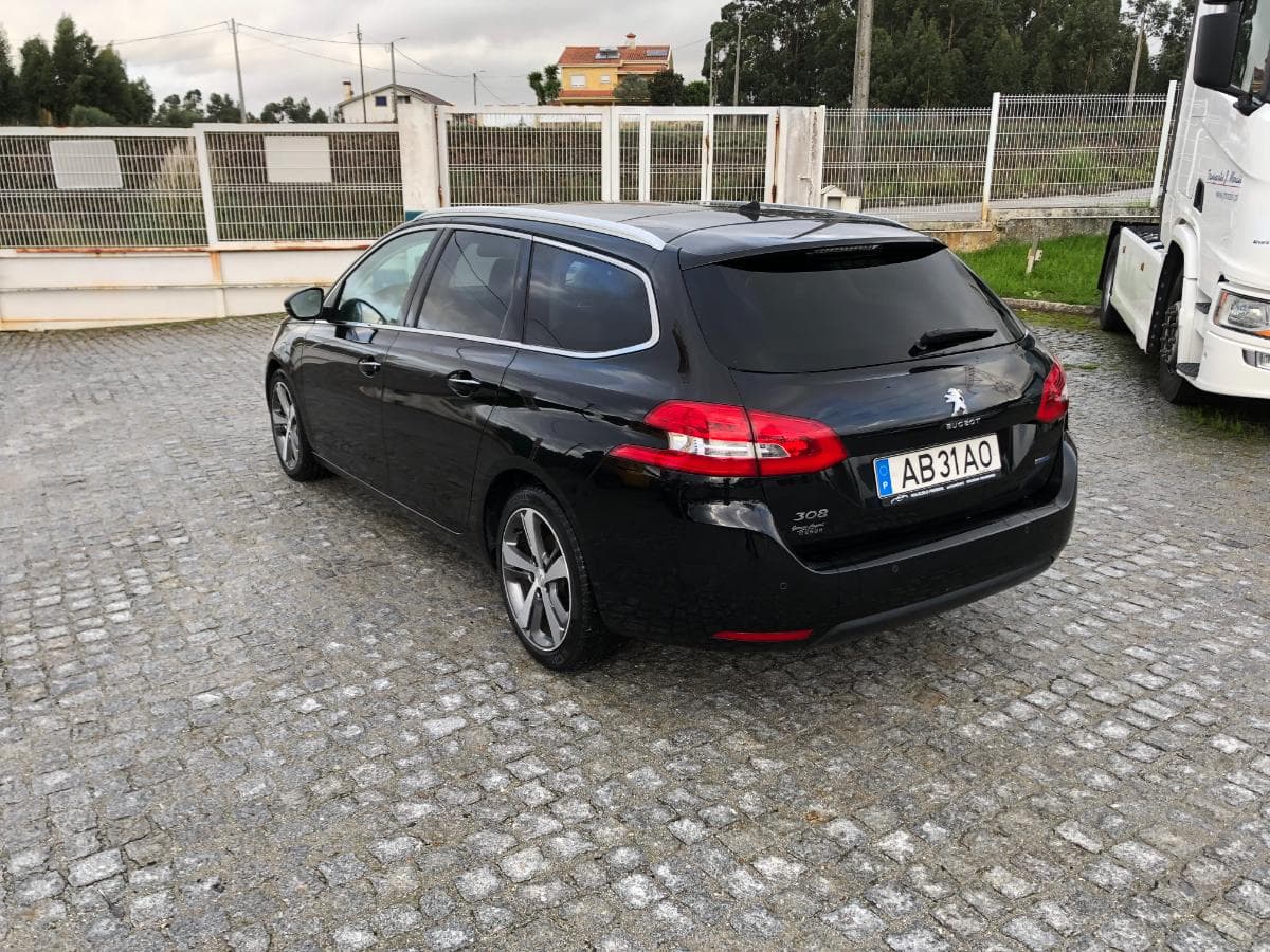 Peugeot 308 · Ano 2015 — imagem 6