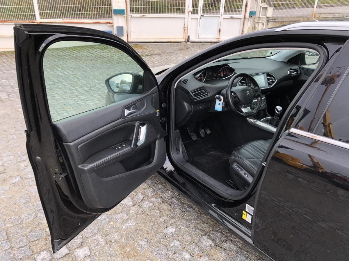 Peugeot 308 · Ano 2015 — imagem 16