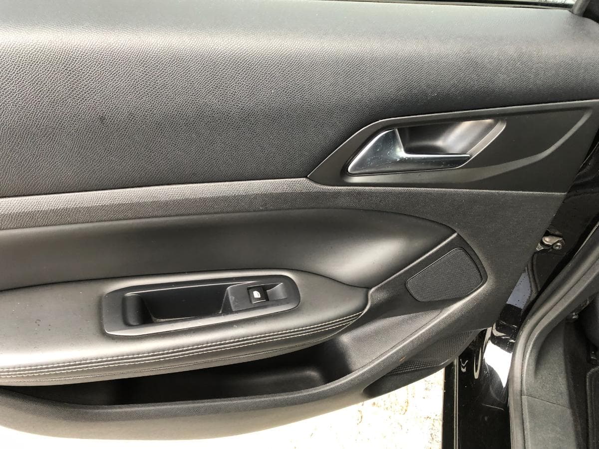 Peugeot 308 · Ano 2015 — imagem 19