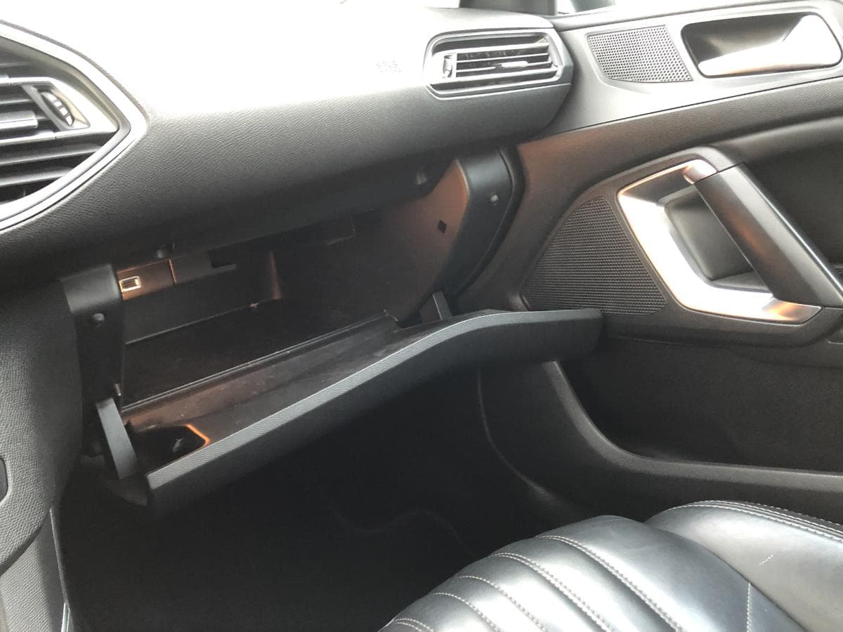 Peugeot 308 · Ano 2015 — imagem 28