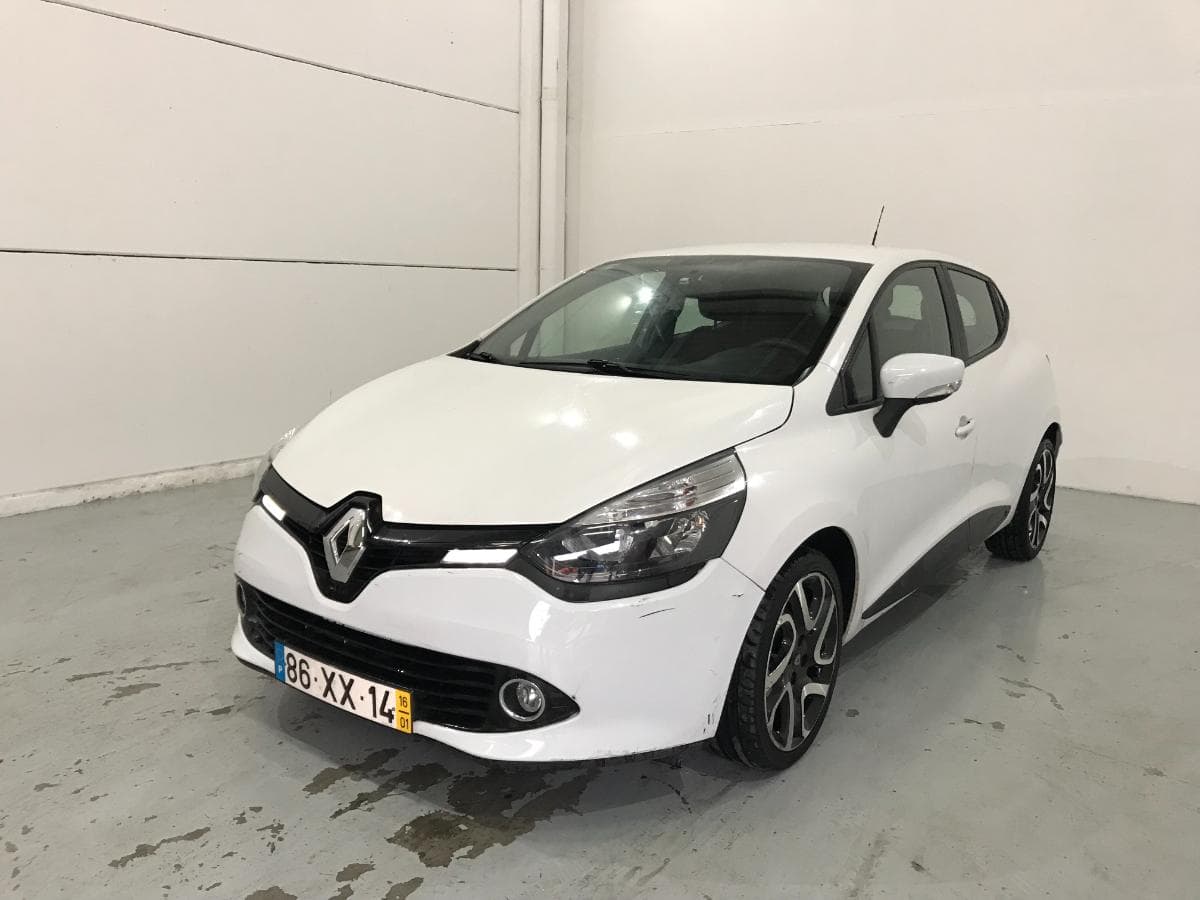 Renault Clio 1.5 DCI · Ano 2016 — image 1