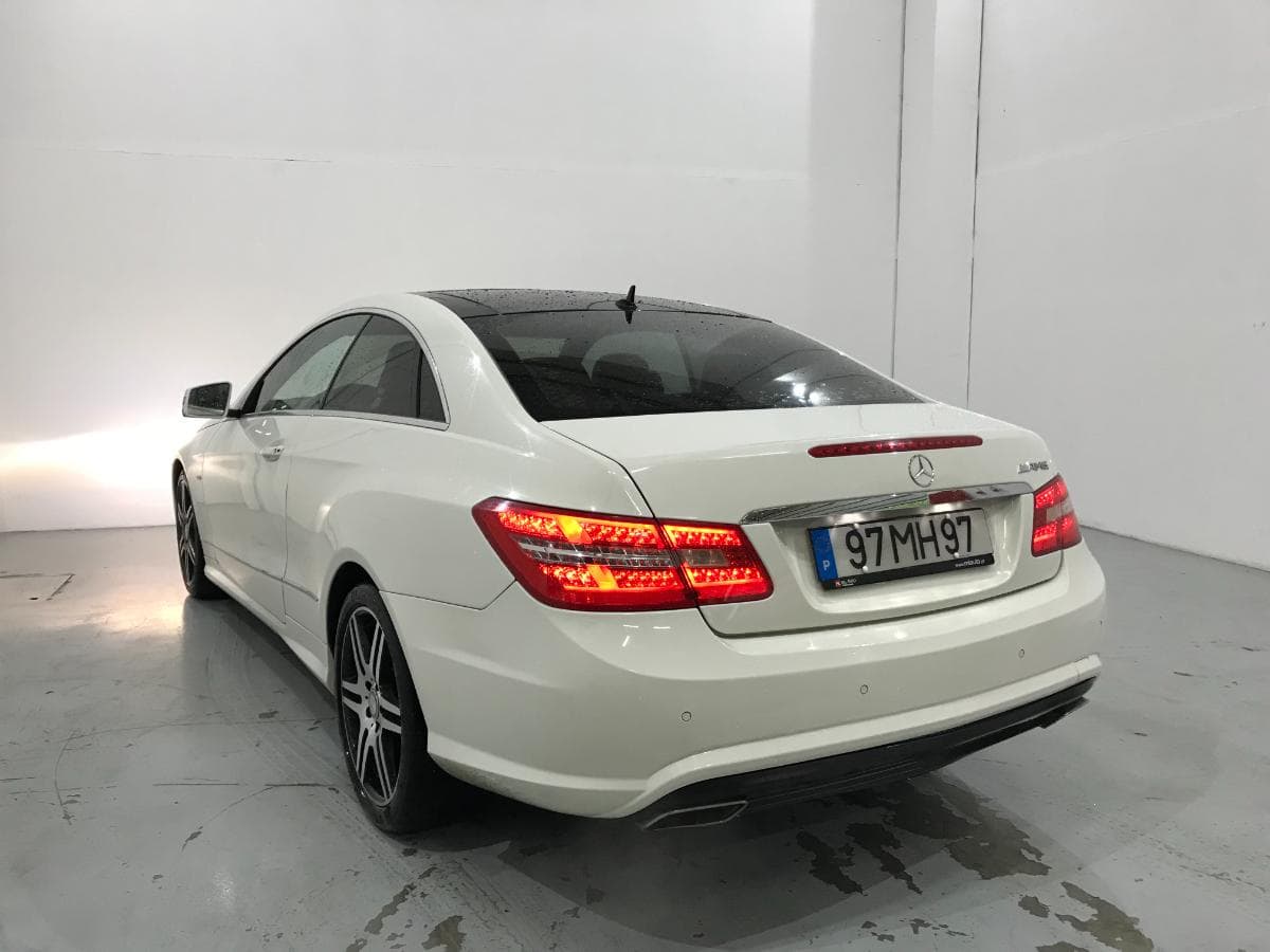 Mercedes-Benz E250 2.2CDI · Ano 2011 — image 9