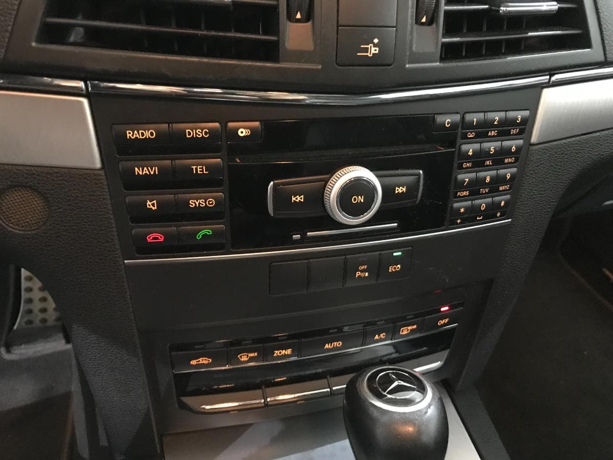 Mercedes-Benz E250 2.2CDI · Ano 2011 — image 29