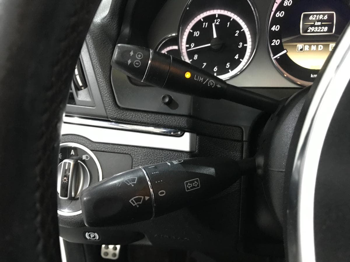 Mercedes-Benz E250 2.2CDI · Ano 2011 — image 32