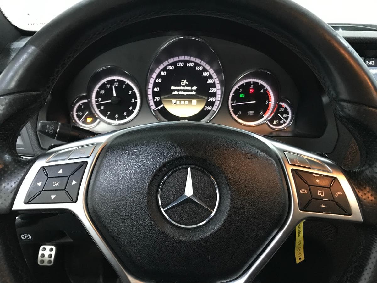 Mercedes-Benz E250 2.2CDI · Ano 2011 — image 33