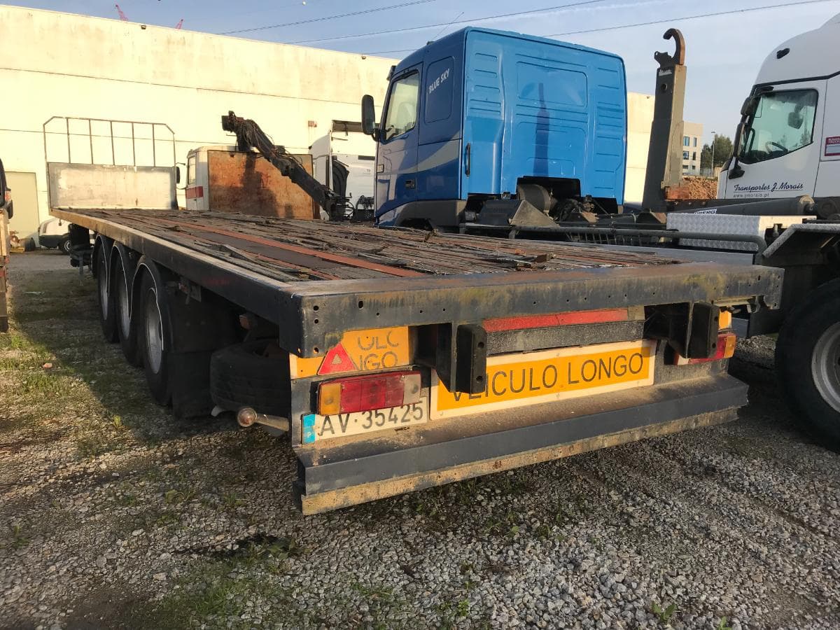 Semirreboque Fruehauf TE34CC · Ano 2002 — imagen 1