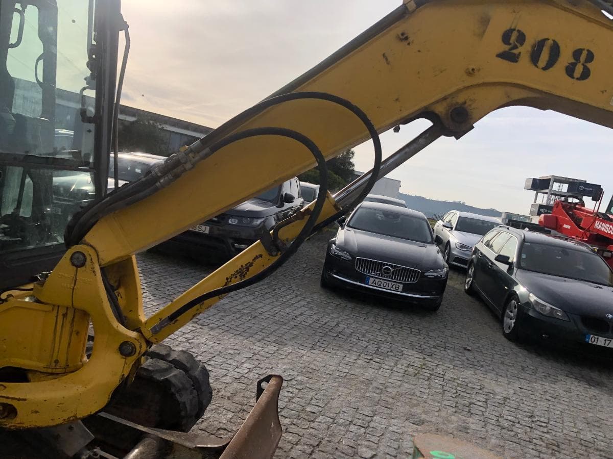 Mini Giratória Komatsu PC50MR-8 — imagen 13