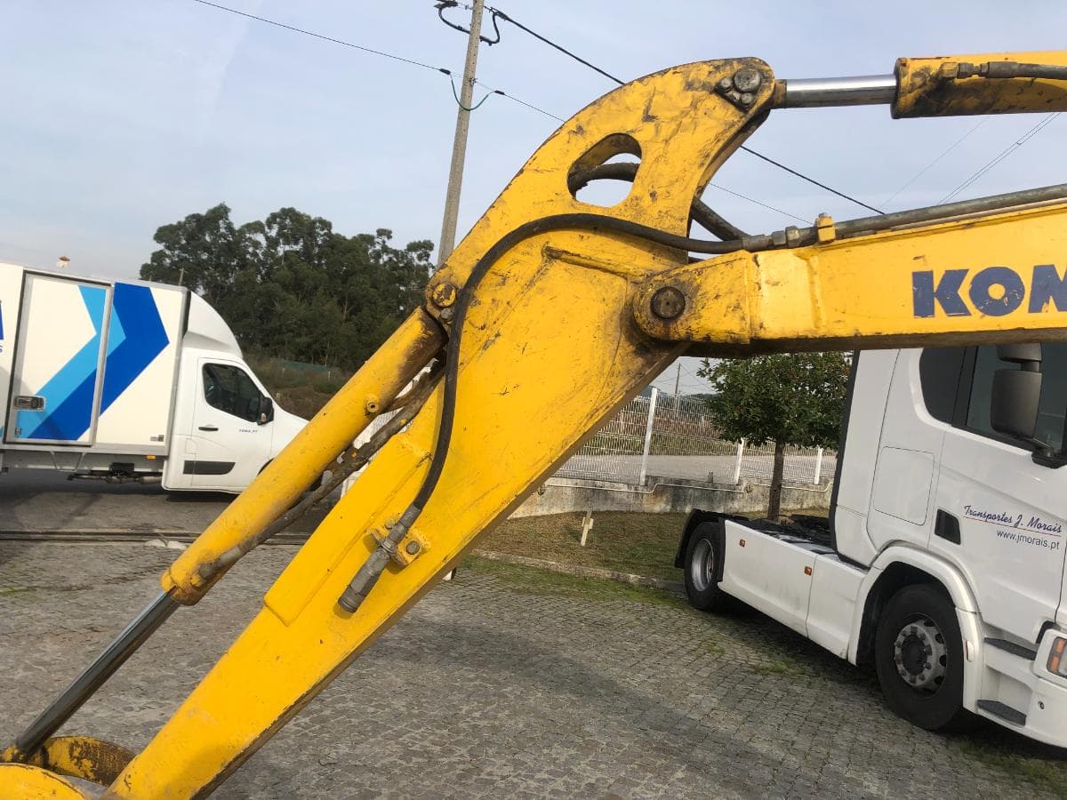 Mini Giratória Komatsu PC50MR-8 — imagen 21
