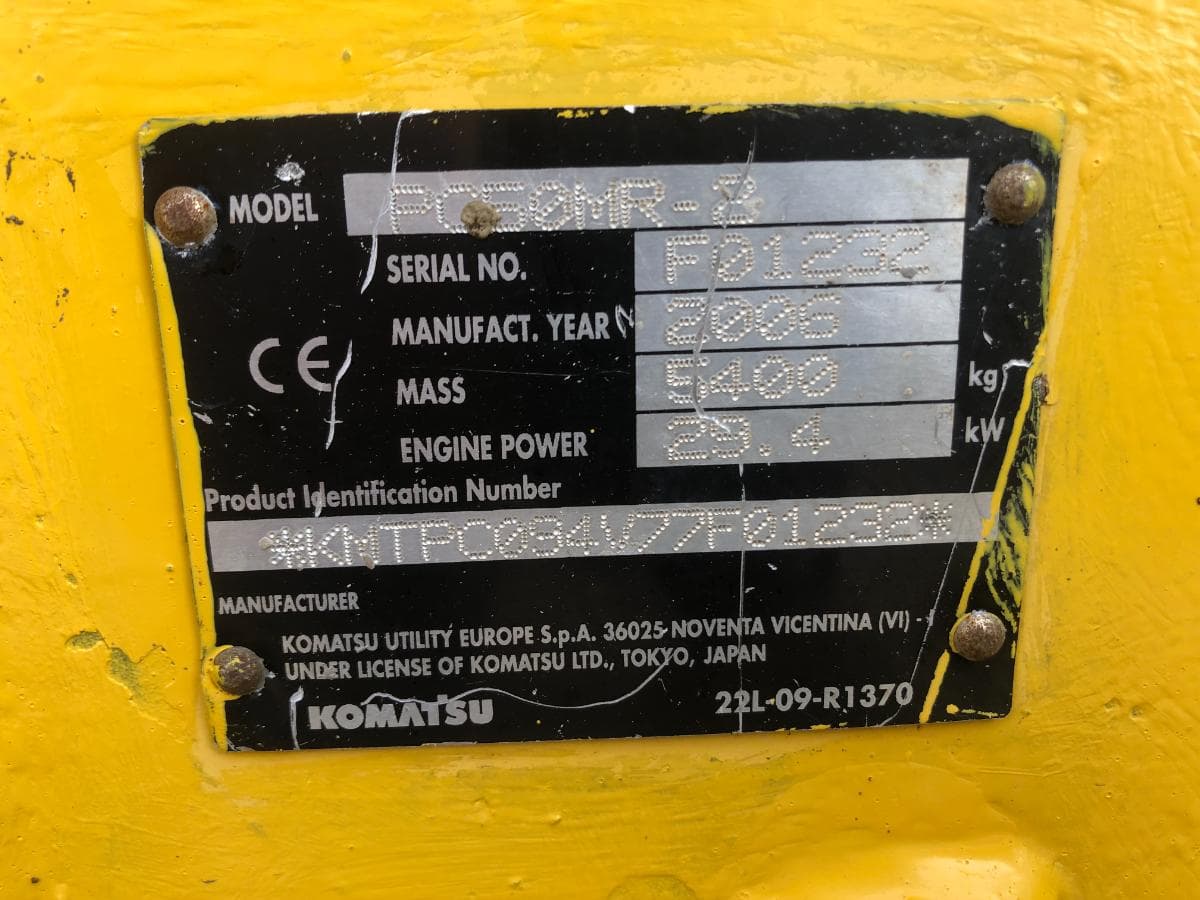 Mini Giratória Komatsu PC50MR-8 — imagen 36