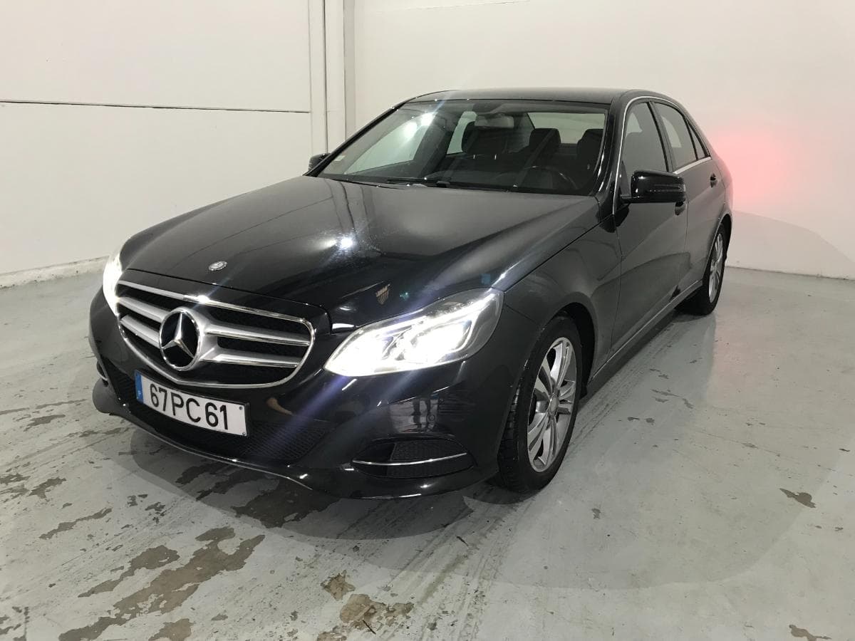 Mercedes-Benz E300 Blue Tec Híbrido 2.2 · Ano 2014 — image 3