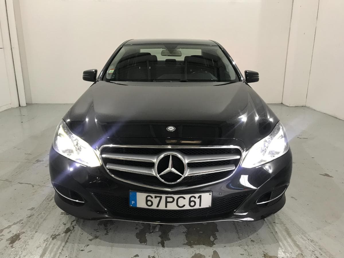 Mercedes-Benz E300 Blue Tec Híbrido 2.2 · Ano 2014 — image 4