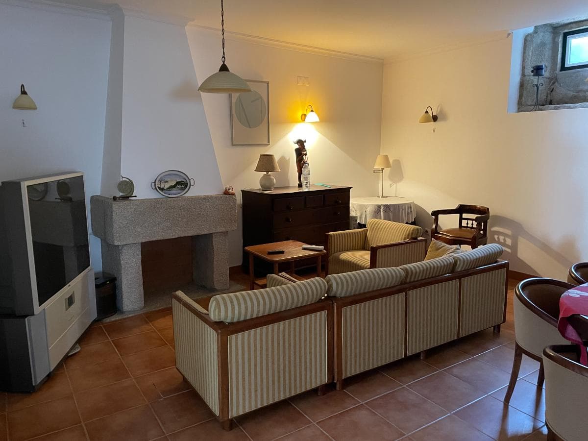 Moradia V6 · Almeida, Guarda — imagen 6