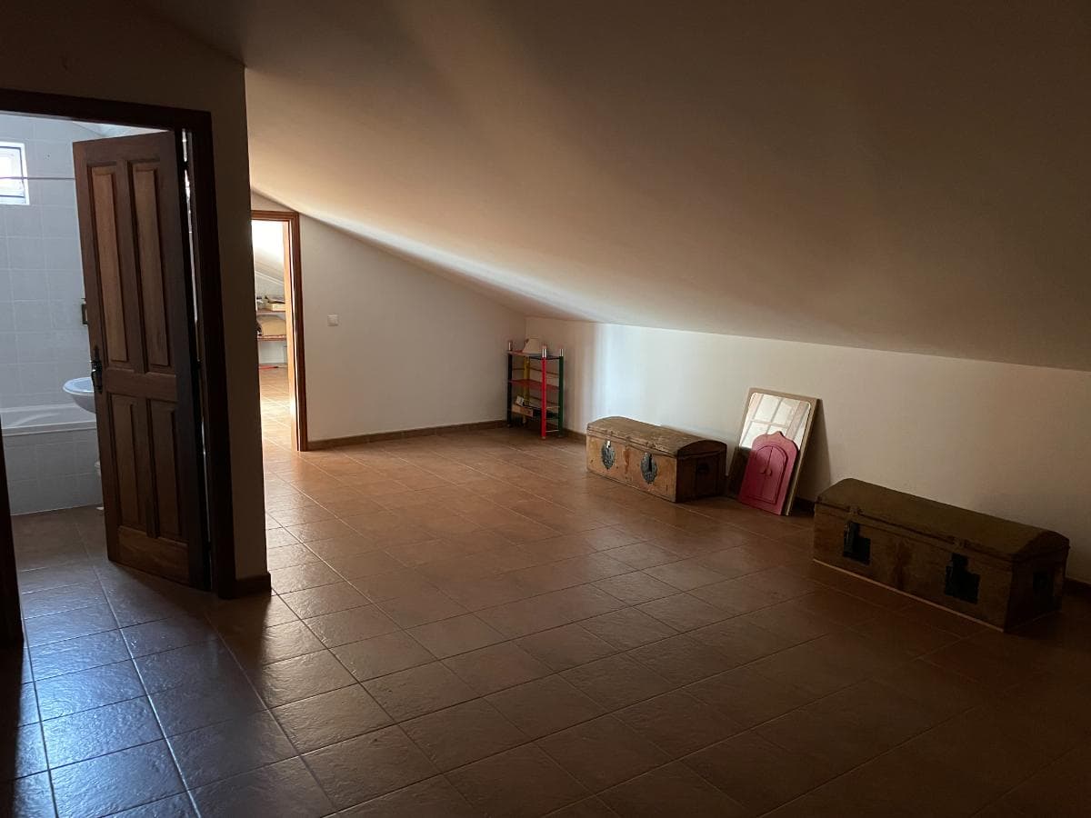 Moradia V6 · Almeida, Guarda — imagen 18