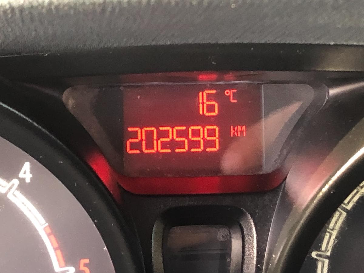 Ford Fiesta 1.4 TDCi · Ano 2010 — imagem 21