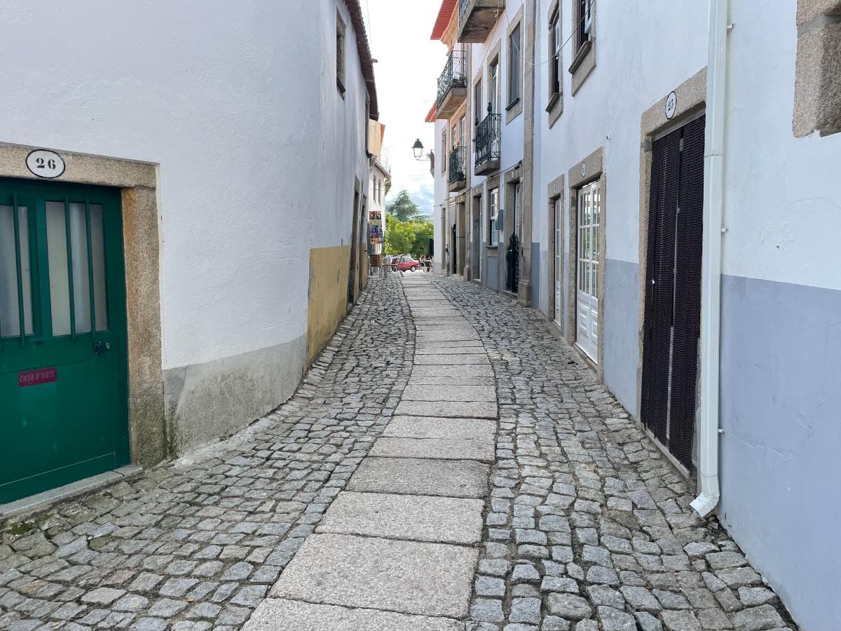 Moradia V4 · Almeida, Guarda — imagen 3