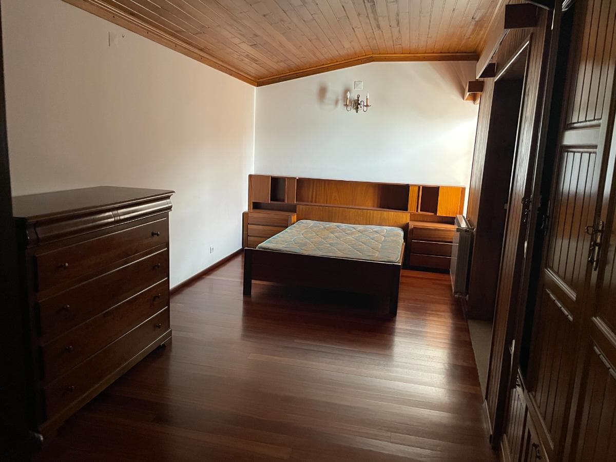 Moradia V4 · Almeida, Guarda — imagen 24