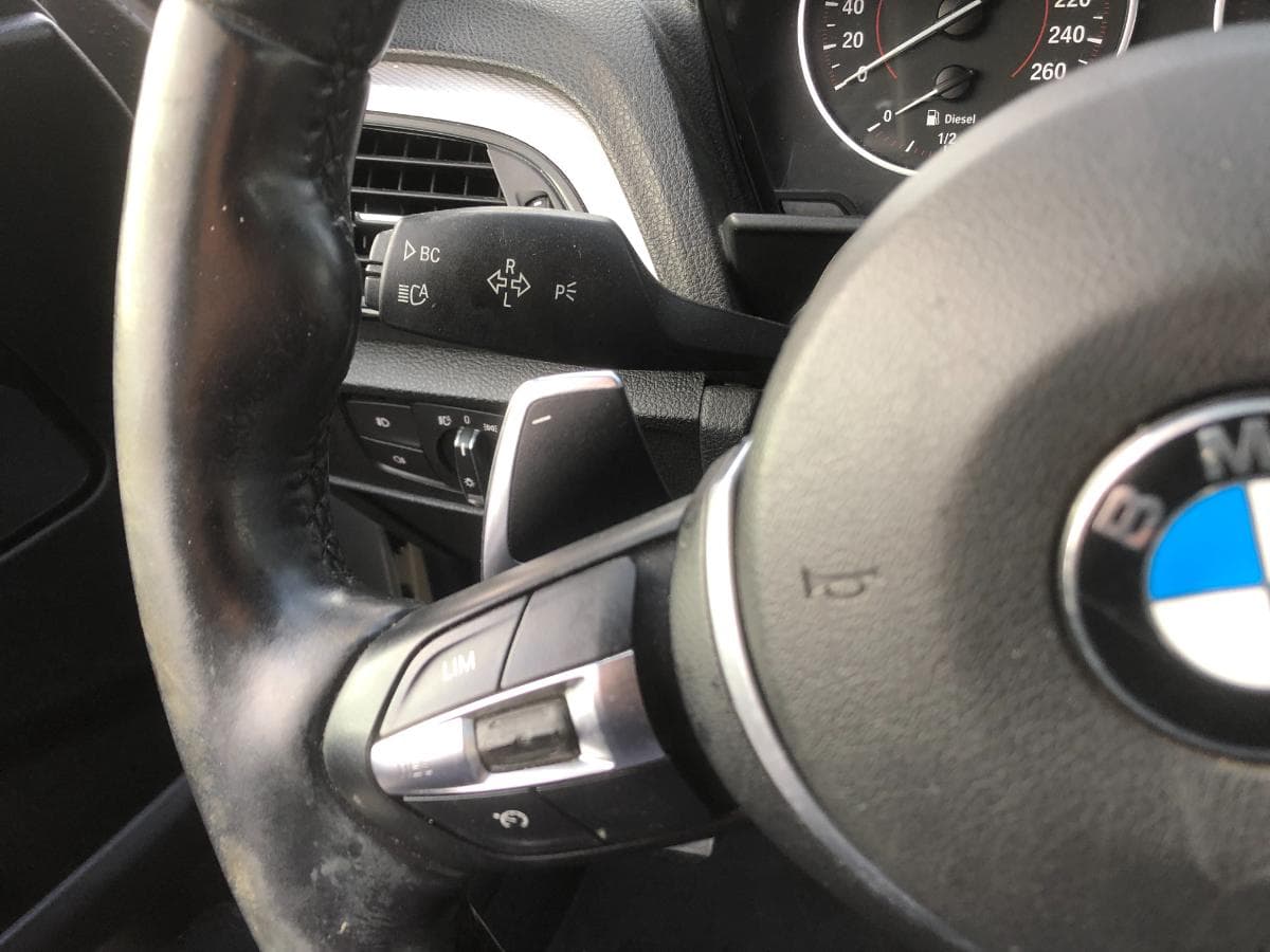 BMW 118D 2.0 · Ano 2013 55-XB-11 — imagem 24