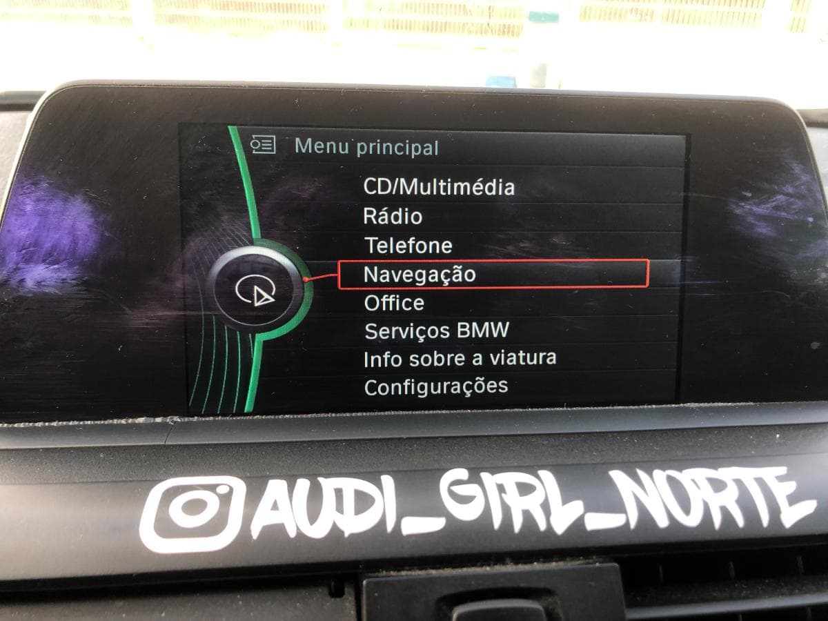 BMW 118D 2.0 · Ano 2013 55-XB-11 — imagem 28