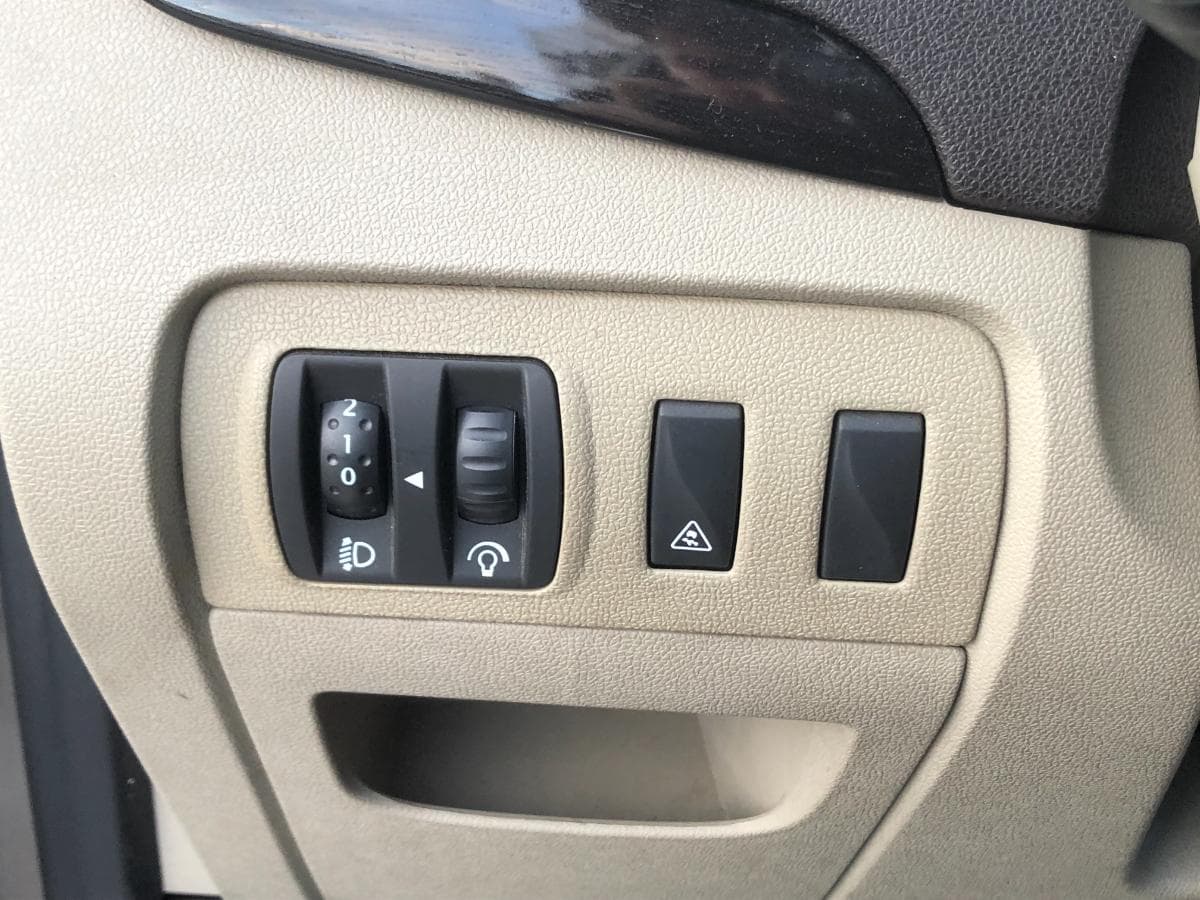 Renault Scénic 1.5DCI · Ano 2009 — image 25