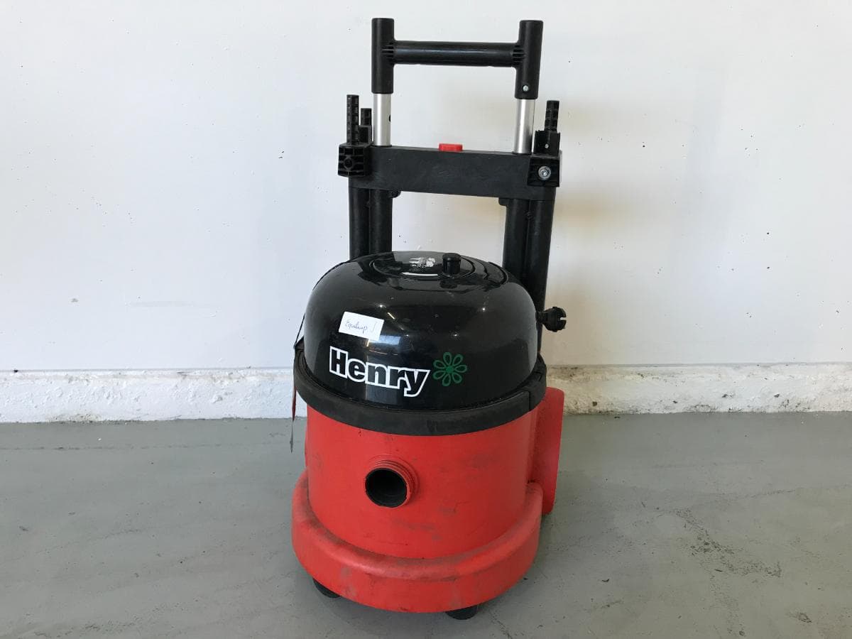 Vacuum Cleaner — image 3