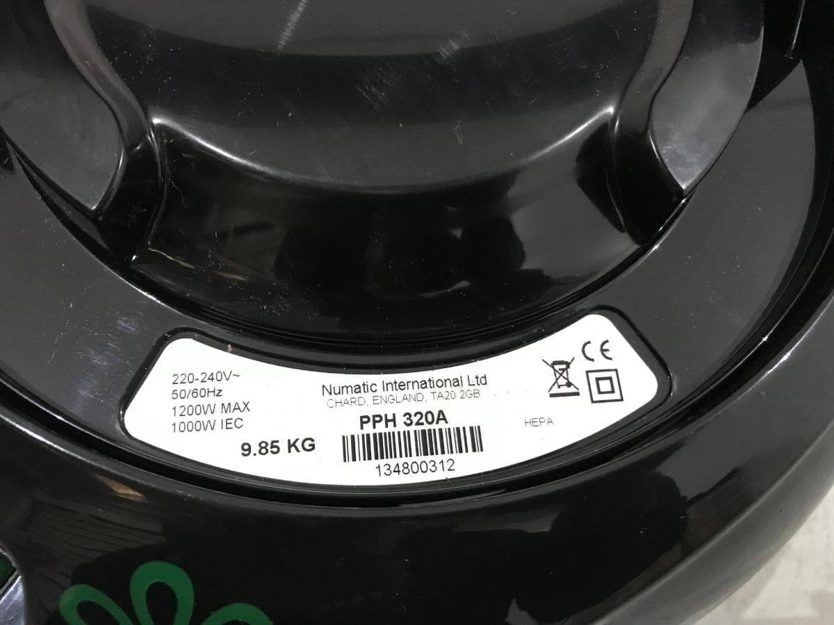 Vacuum Cleaner — image 4