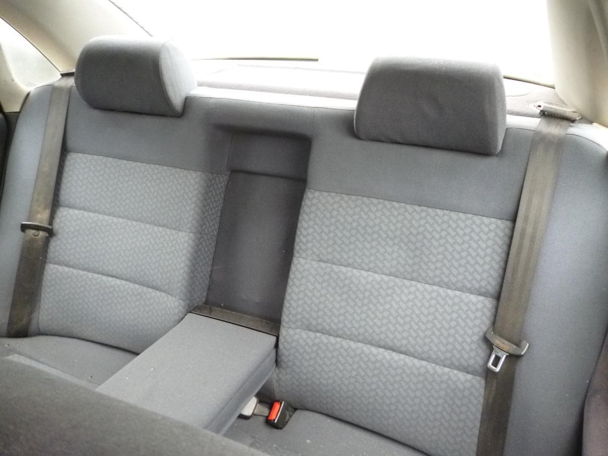 Audi A4 — image 12