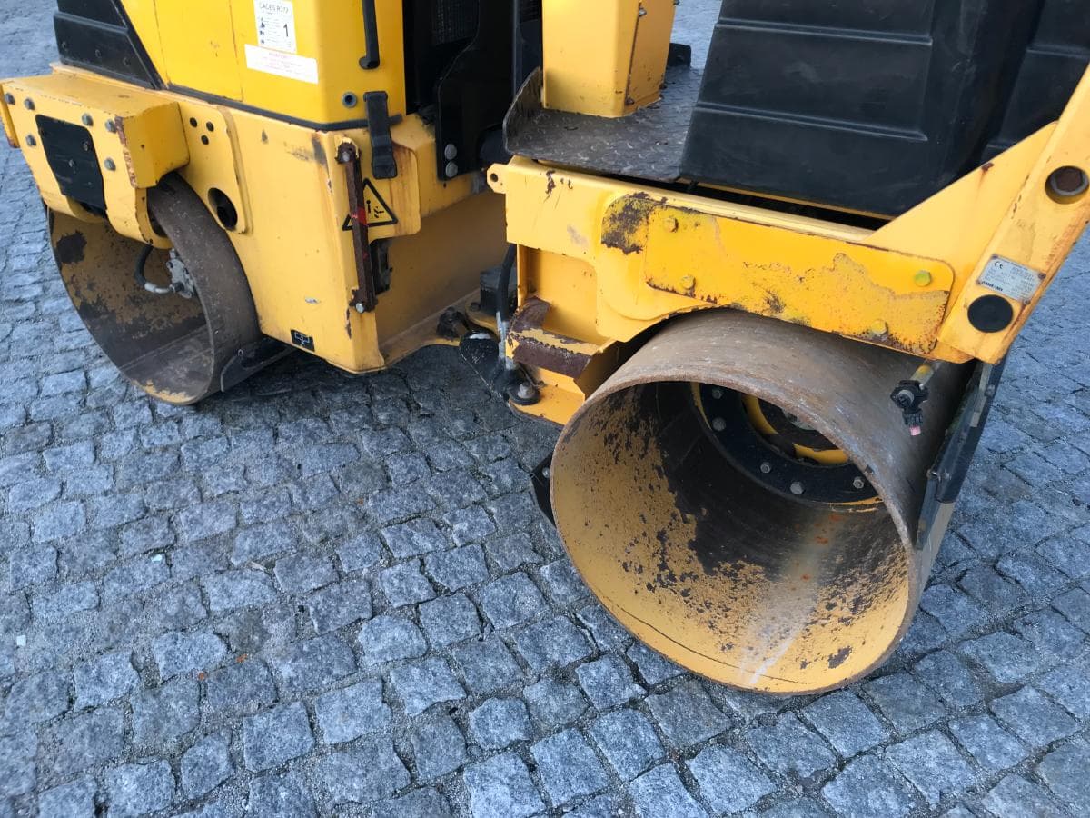 Cilindro Ammann AV20-2 · Ano 2012 — image 6