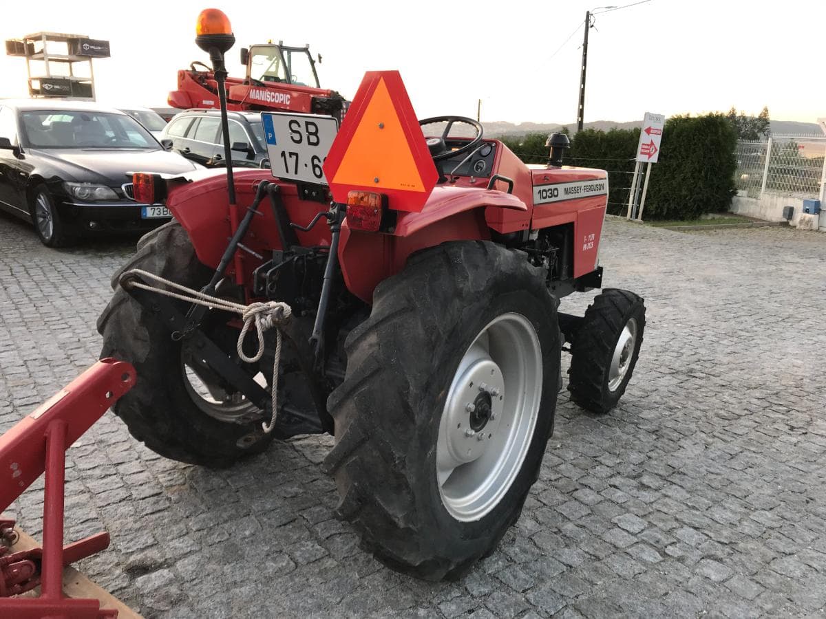 Trator Agrícola MF 1030 · Ano 1989 — imagem 6