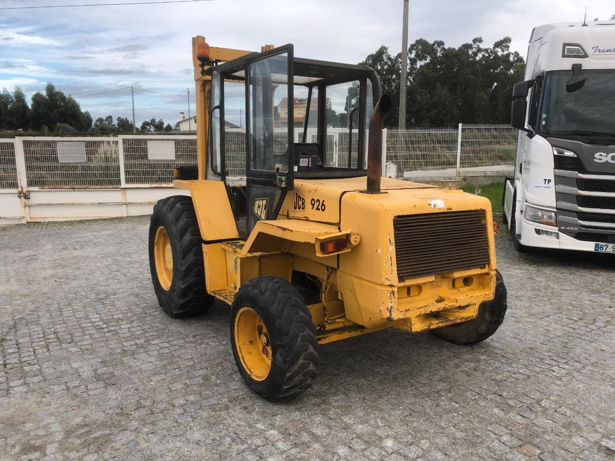 Empilhador JCB · Ano 1989 — imagem 4