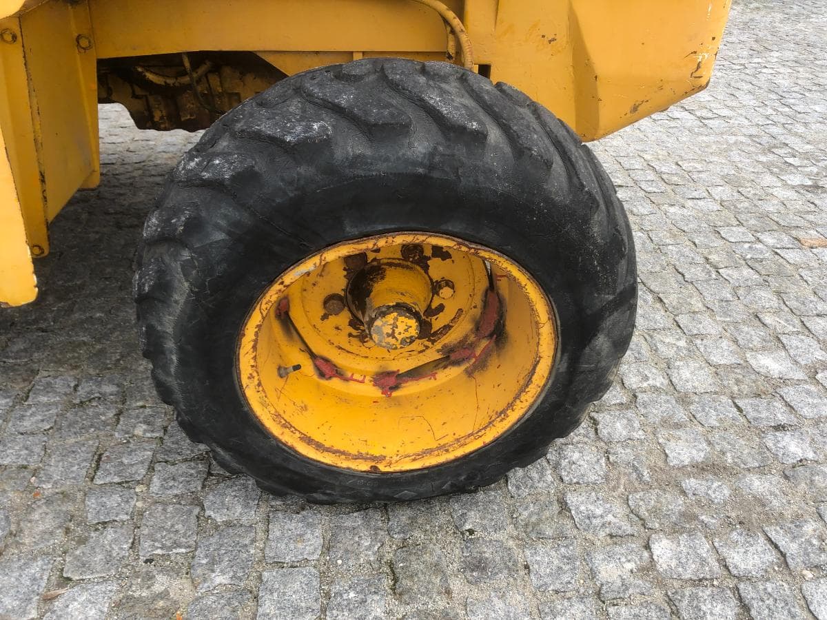 Empilhador JCB · Ano 1989 — imagem 8