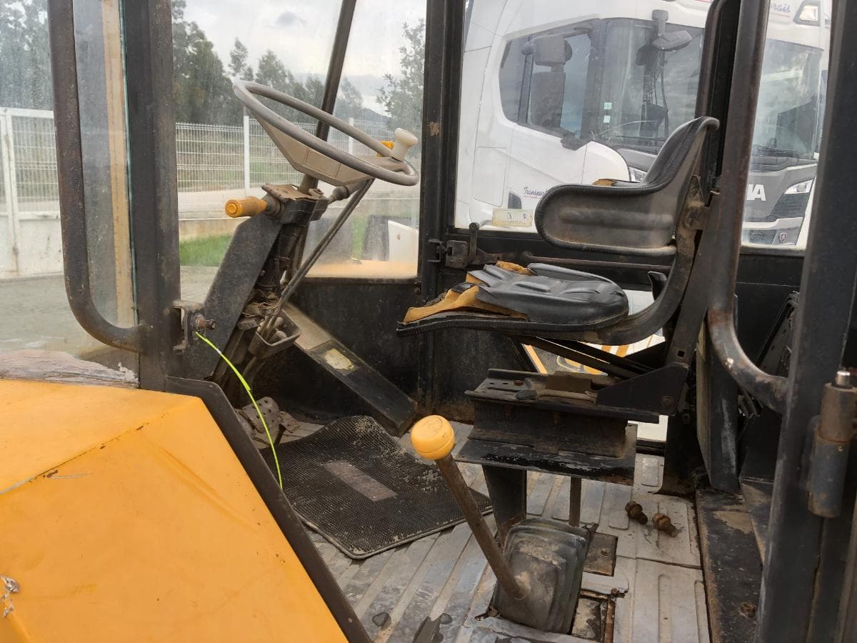 Empilhador JCB · Ano 1989 — imagem 13